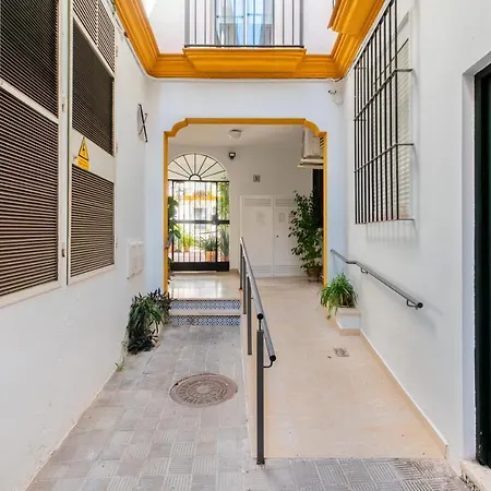 Bt Alfalfa Excelente Ubicacion Ideal Parejas Seville